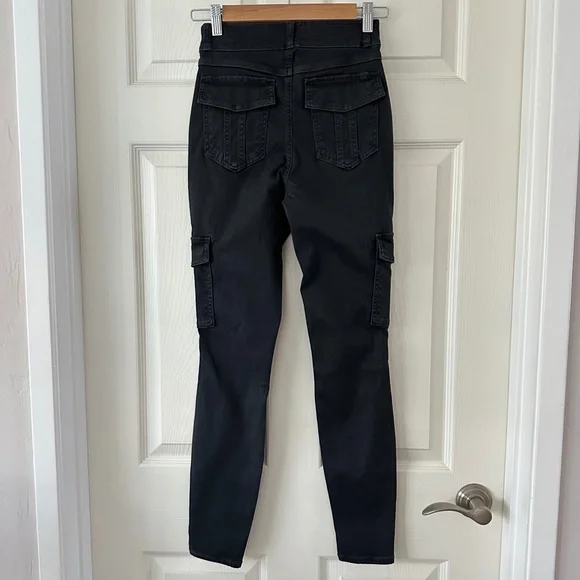 SPANX Black Ankle Cargo Leggings - Picture 6 of 16